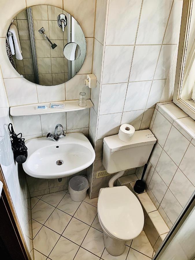 Gaestehaus Hohe Tannen جارمش بارتنكيرشن المظهر الخارجي الصورة