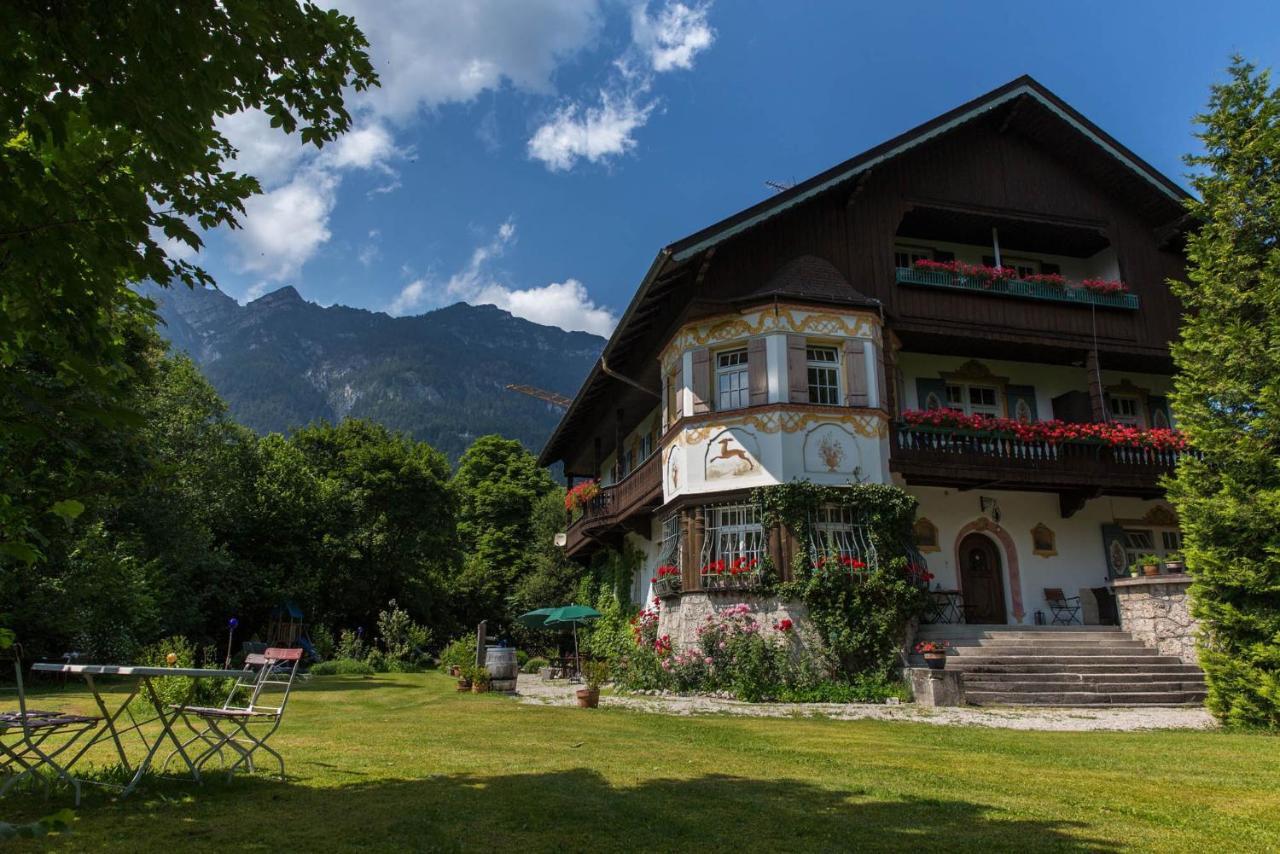 Gaestehaus Hohe Tannen جارمش بارتنكيرشن المظهر الخارجي الصورة